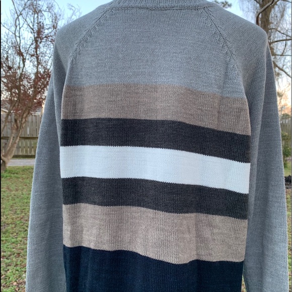 R D Style Colorblock Pullover Sweater Size L - Picture 10 of 10